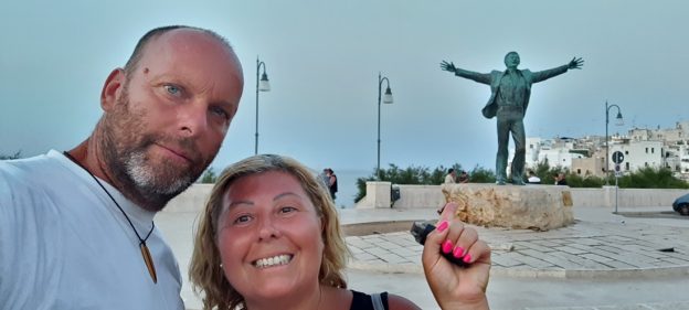 Vivere in van – Tour della Puglia: Nel blu dipinto di blu!