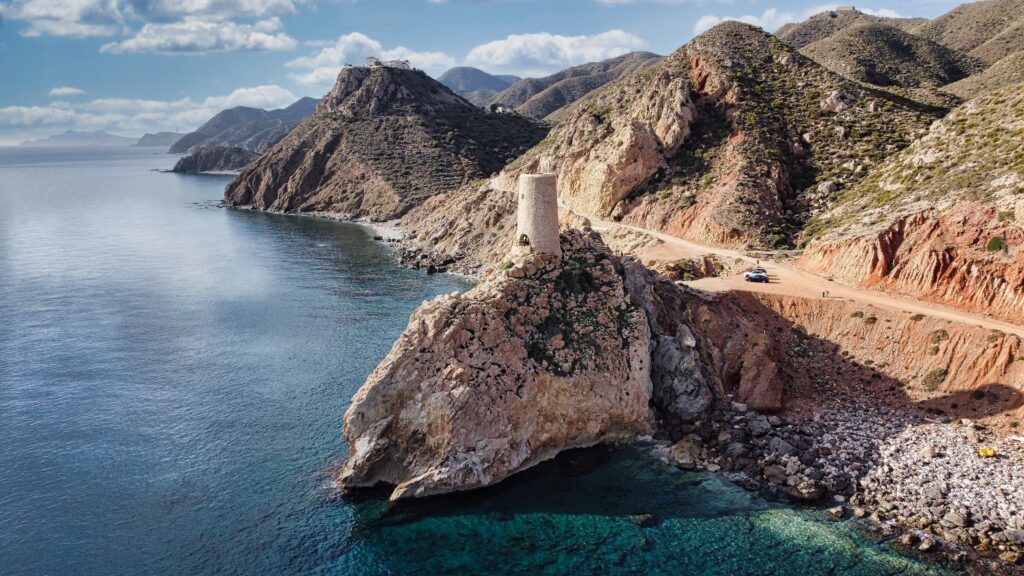 Torre San'Elena in Spagna fotografata dal drone.